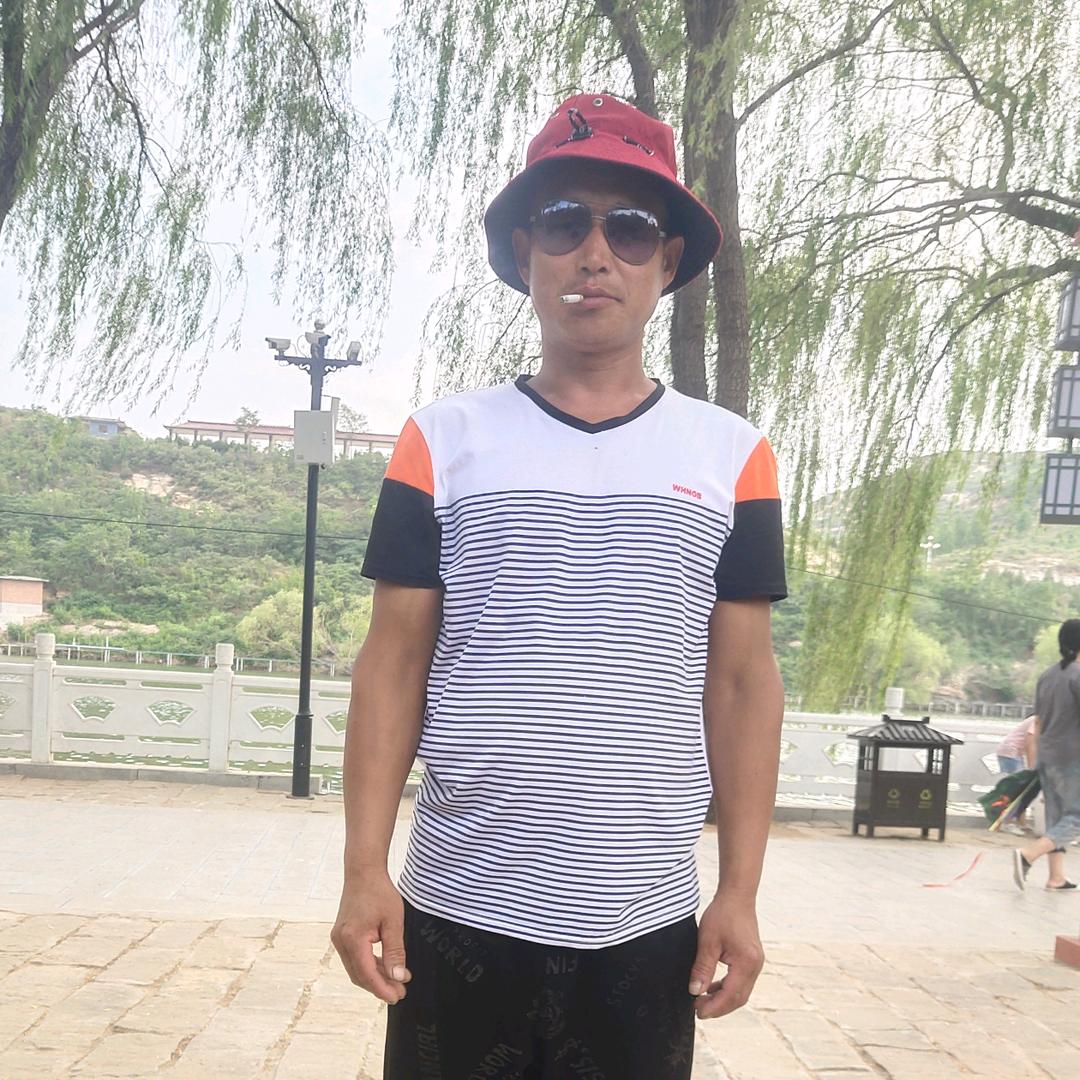 潇洒的葛大叔