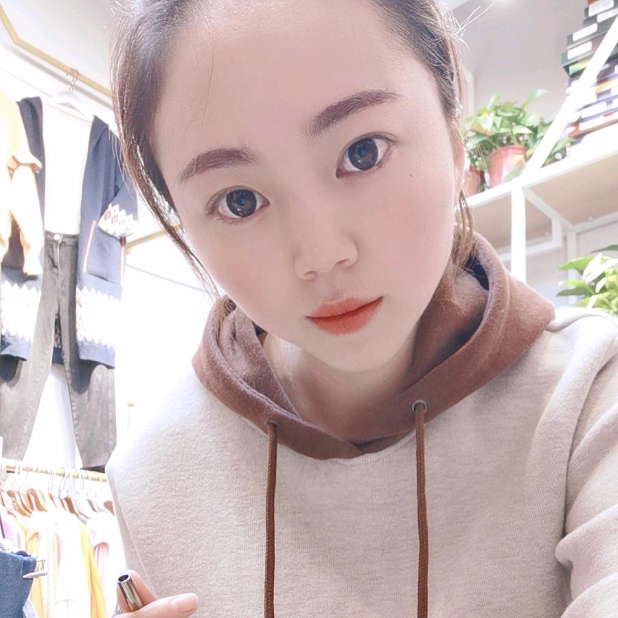 李羚