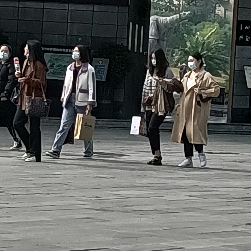 对酒当歌长亭晚