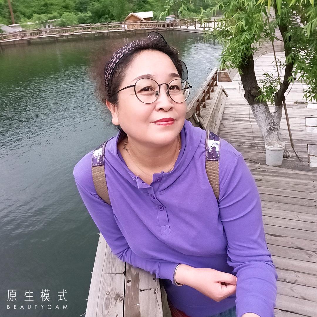 夜色阑珊