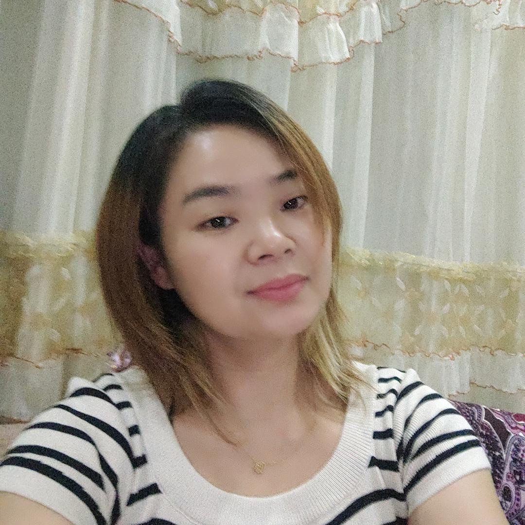 含芳如玉