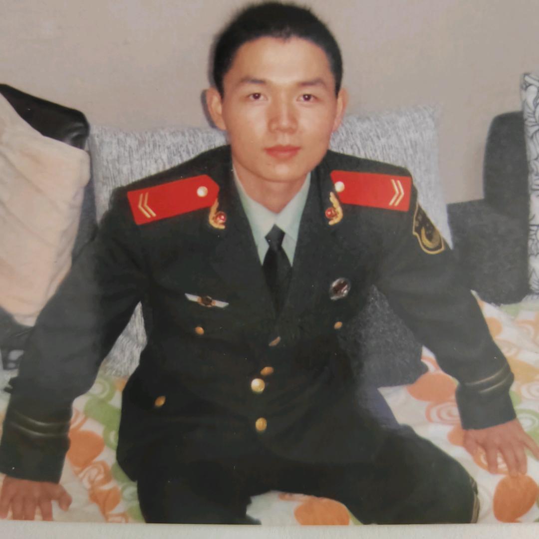 大秦六哥
