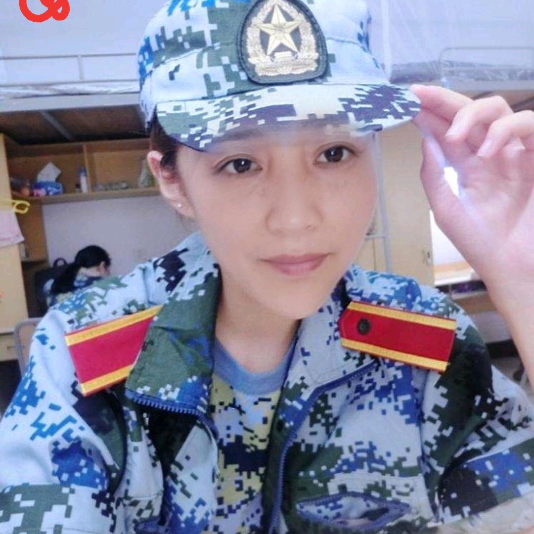 🎸开开心心每一天🎤