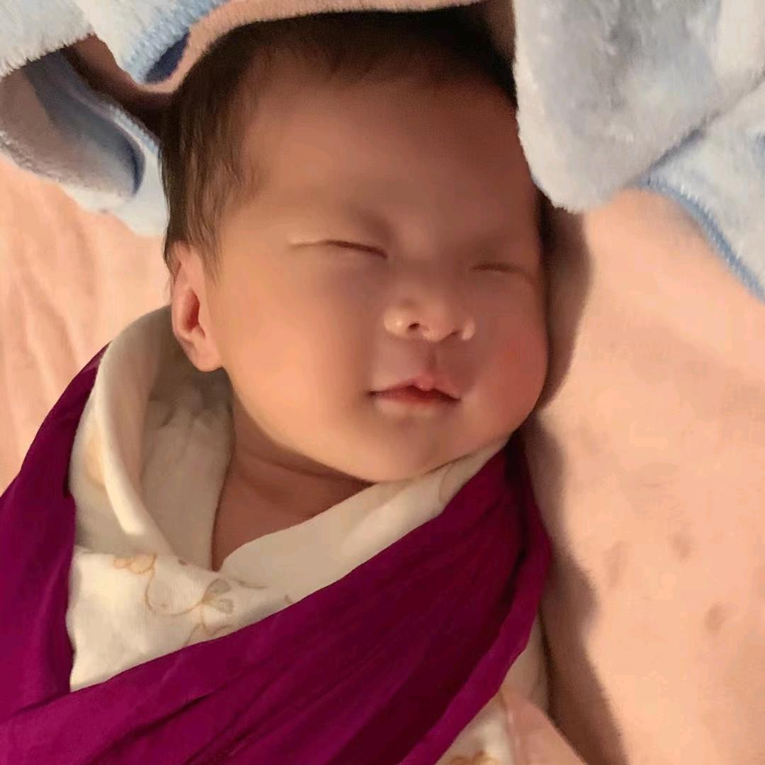 偌歆