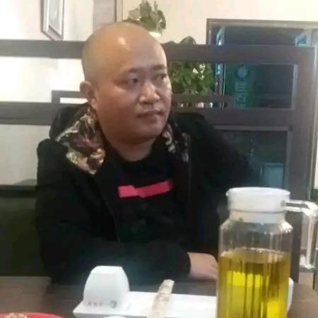 光头哥