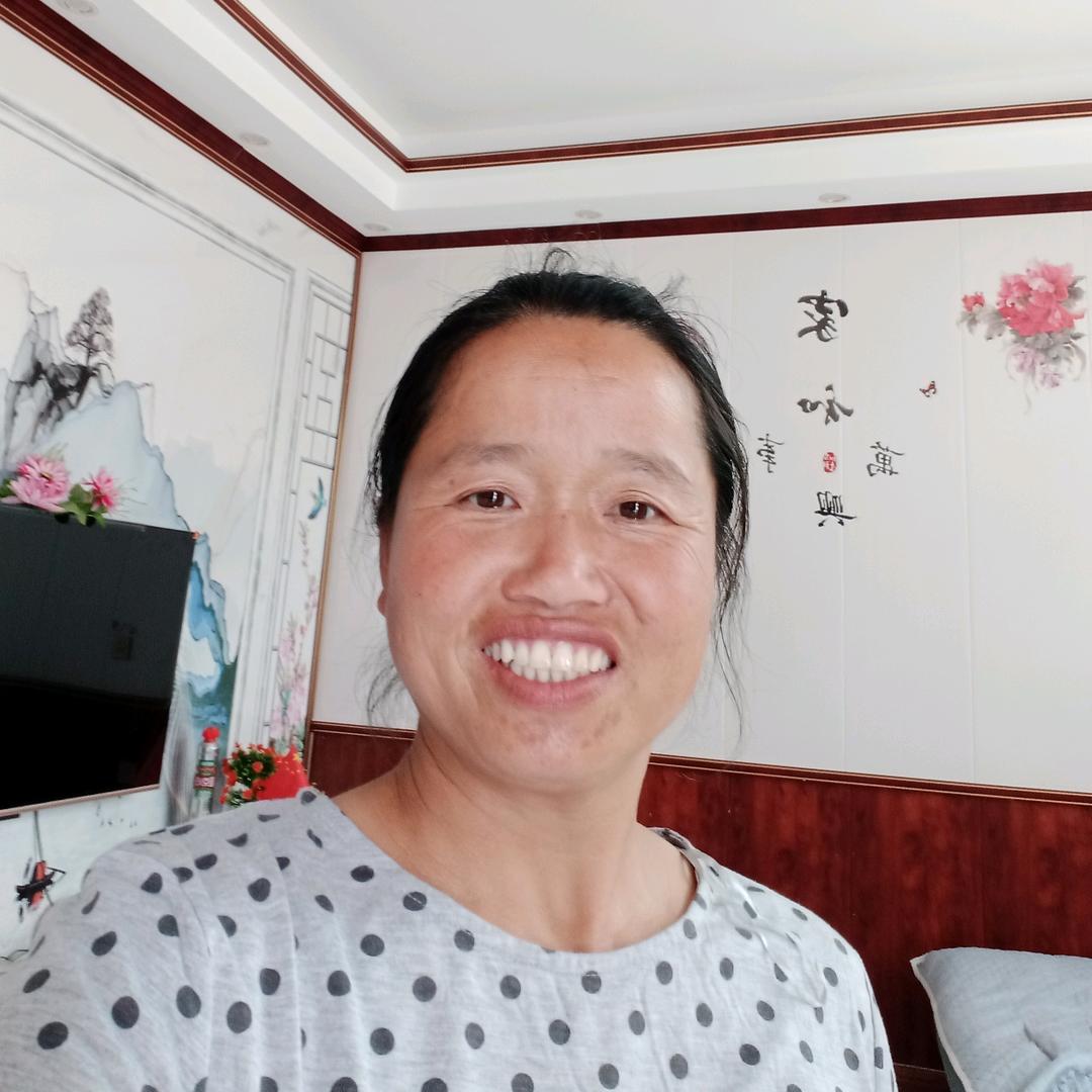 李侠