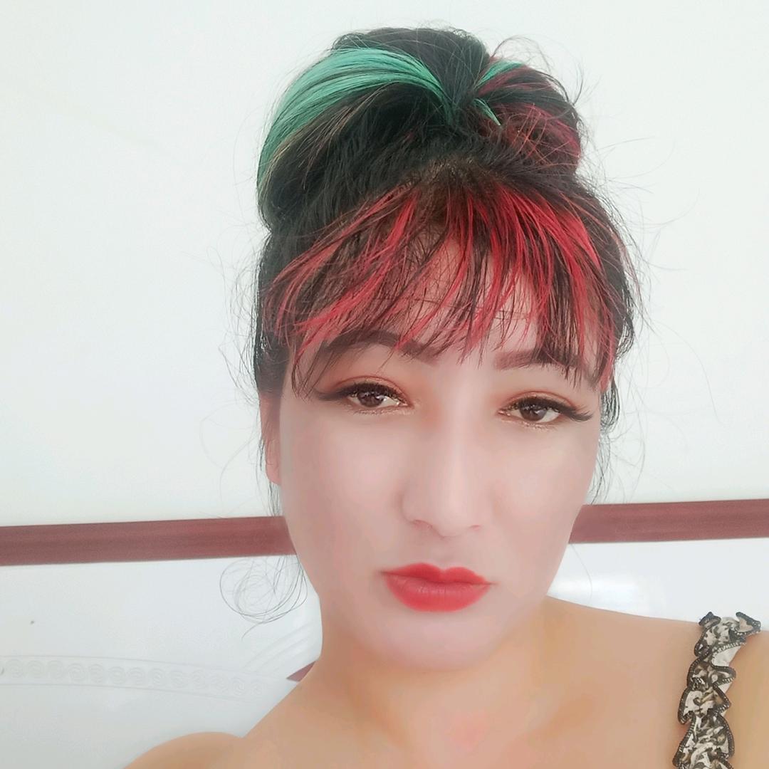 罗拉