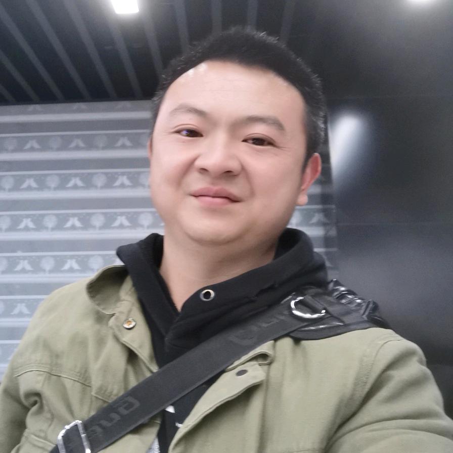 秦榜均