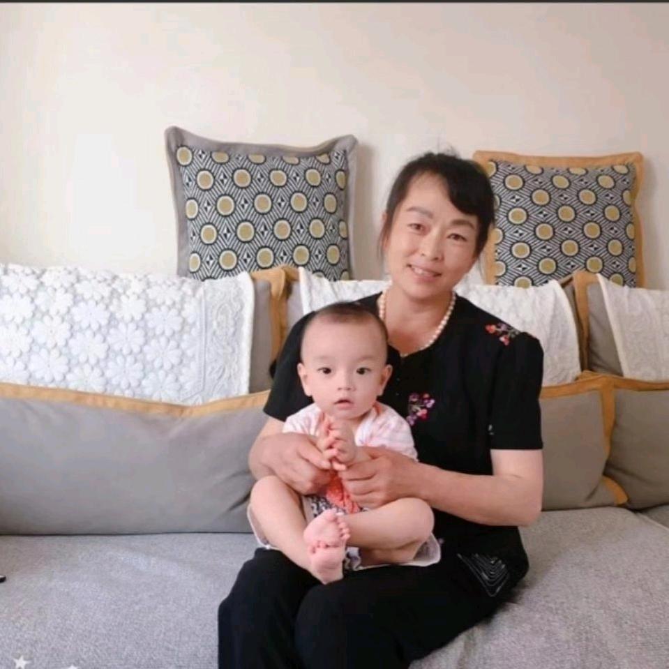 冯芳琴