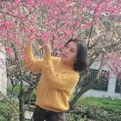 黄姐妹小号（爱唱歌）