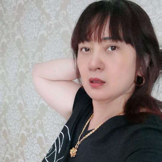媚媚
