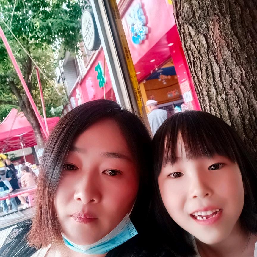 夏小姐
