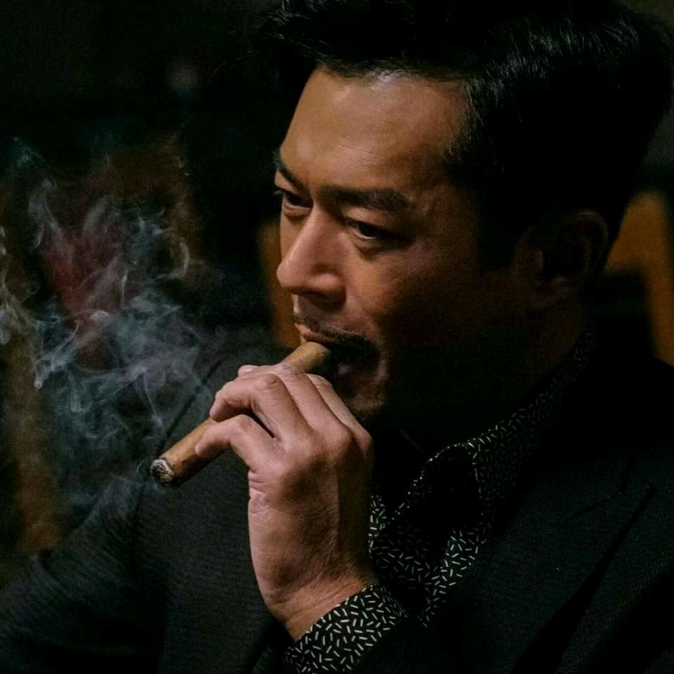黎明前熄灯