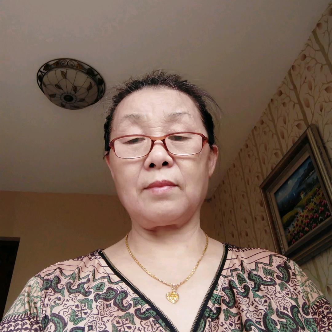 快乐的小明明
