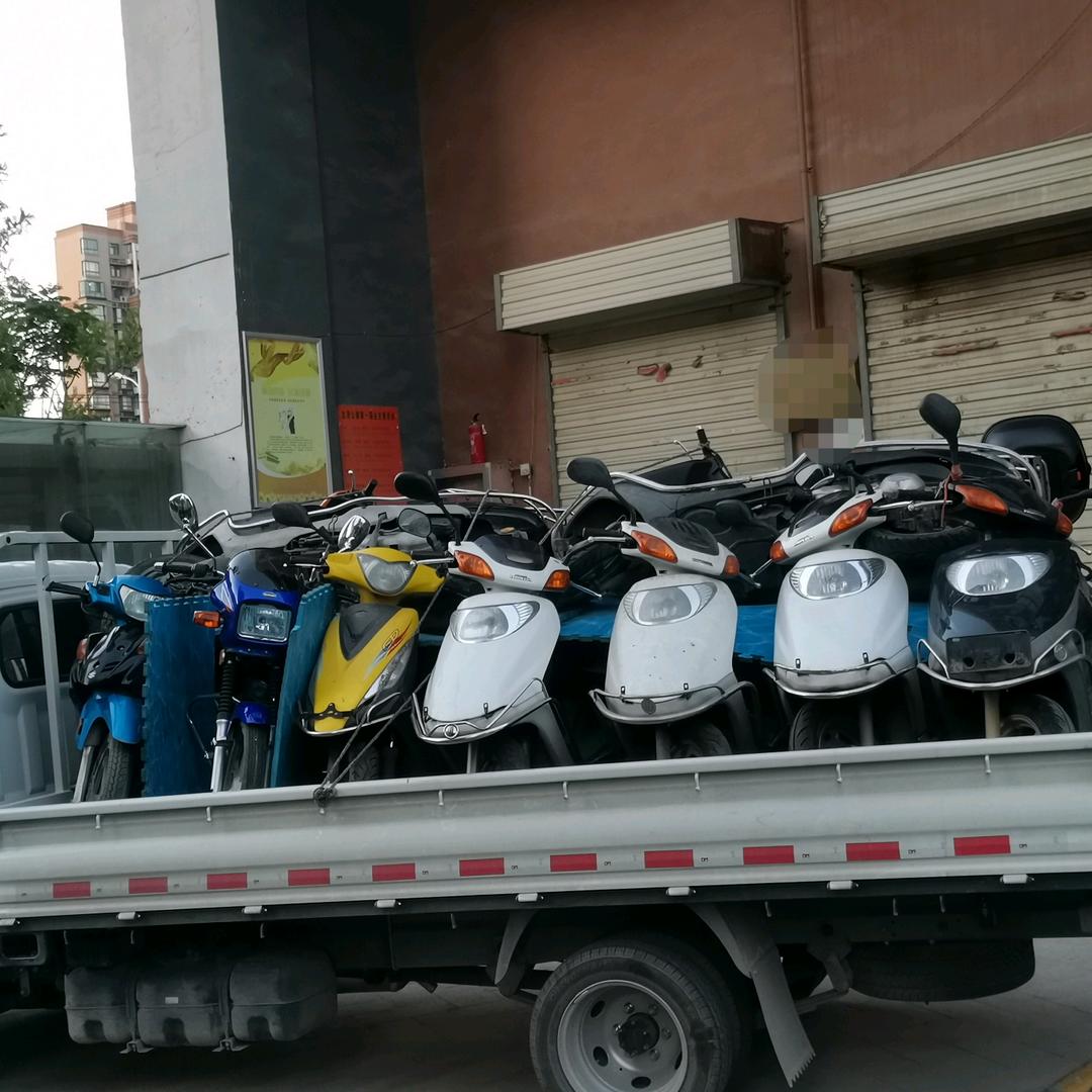 批发二手摩托车
