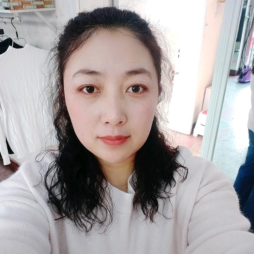 卖衣服的栗子