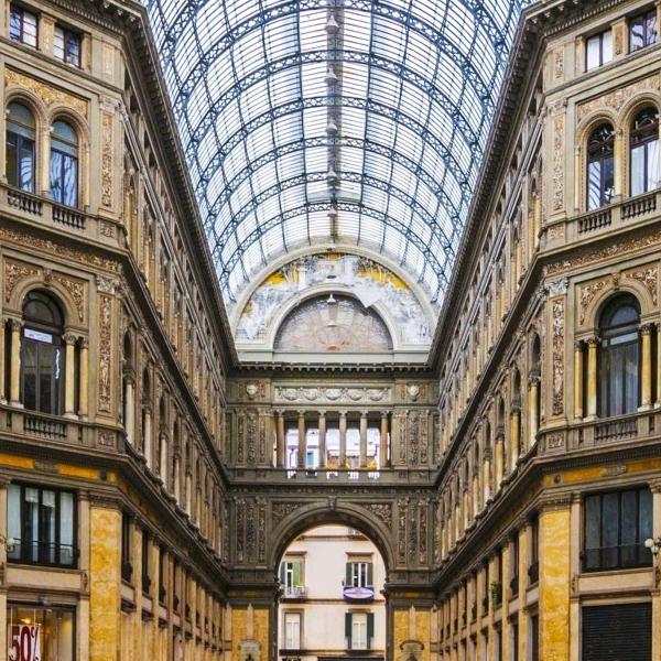 玲珑姐，。！？