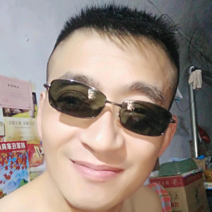 盲人强哥