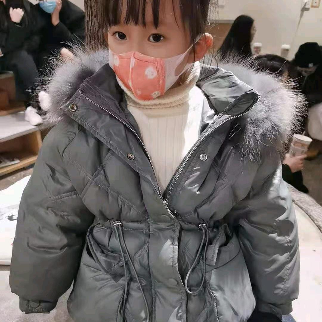 孔老三..孔子雯孔子萱父女