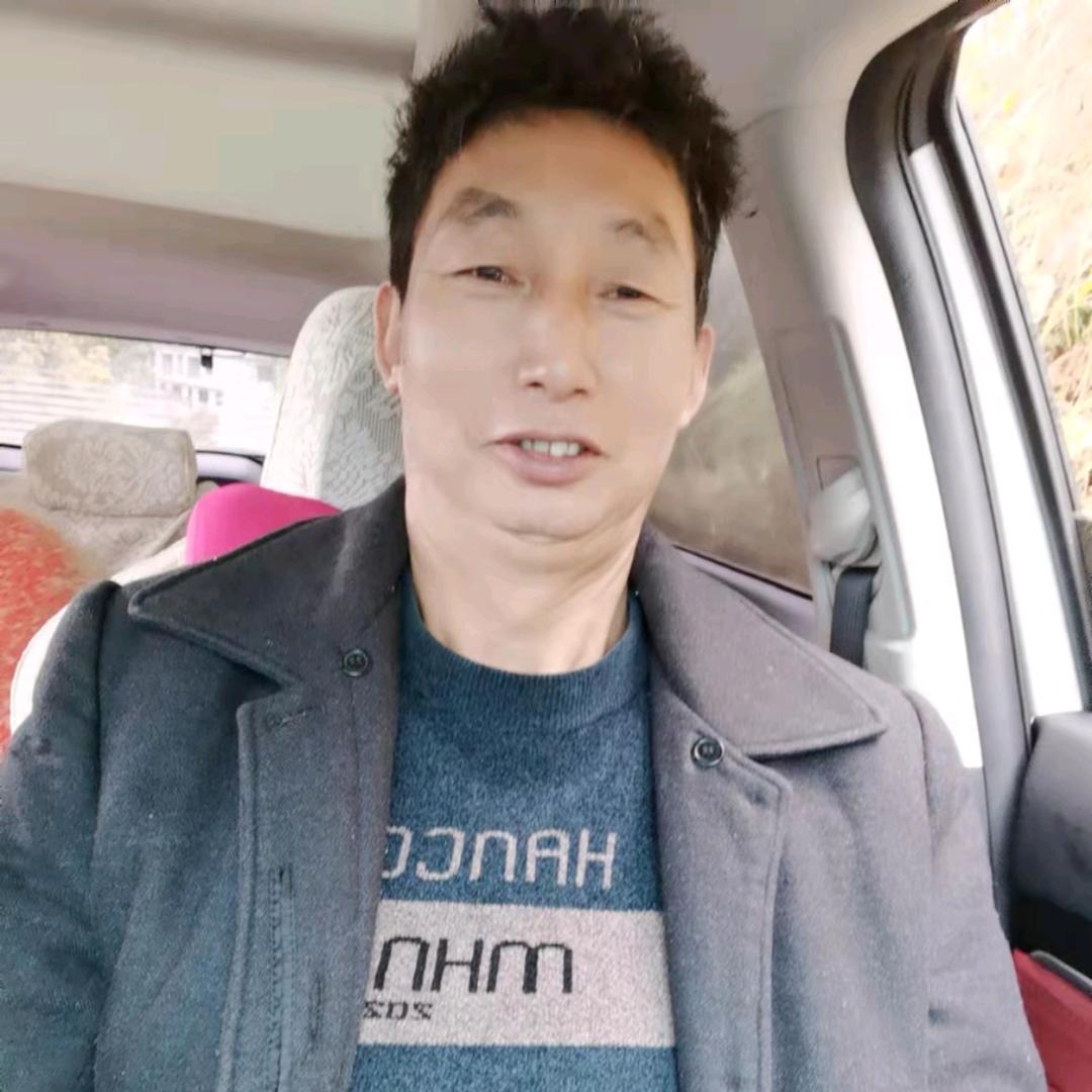 光辉，名义