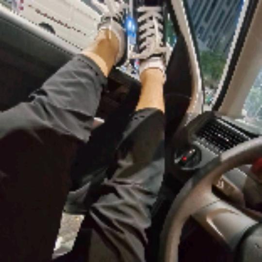 是闹闹啊