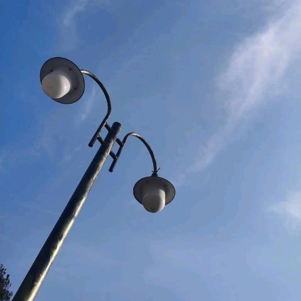 雨落微凉