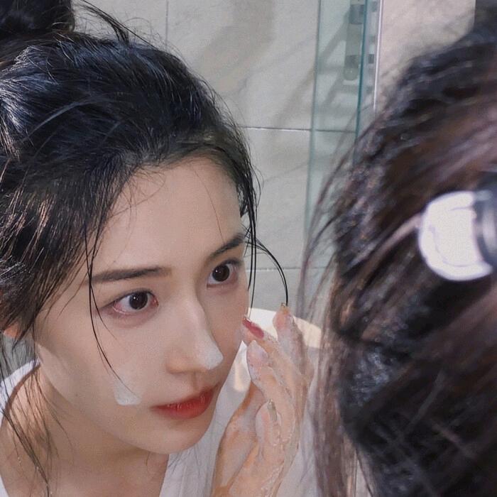 媪玧