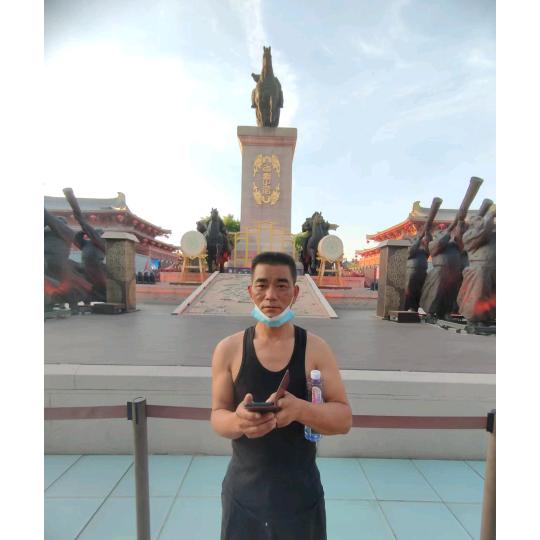 月亮是我掰弯的