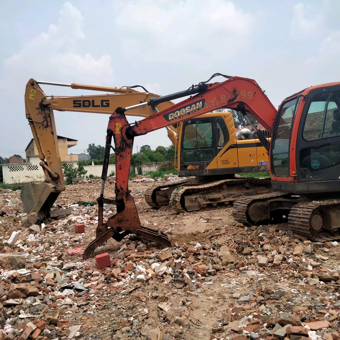 业荣工程机械拆迁公司