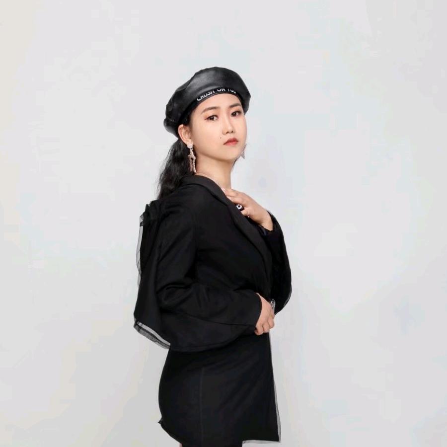 八月的风