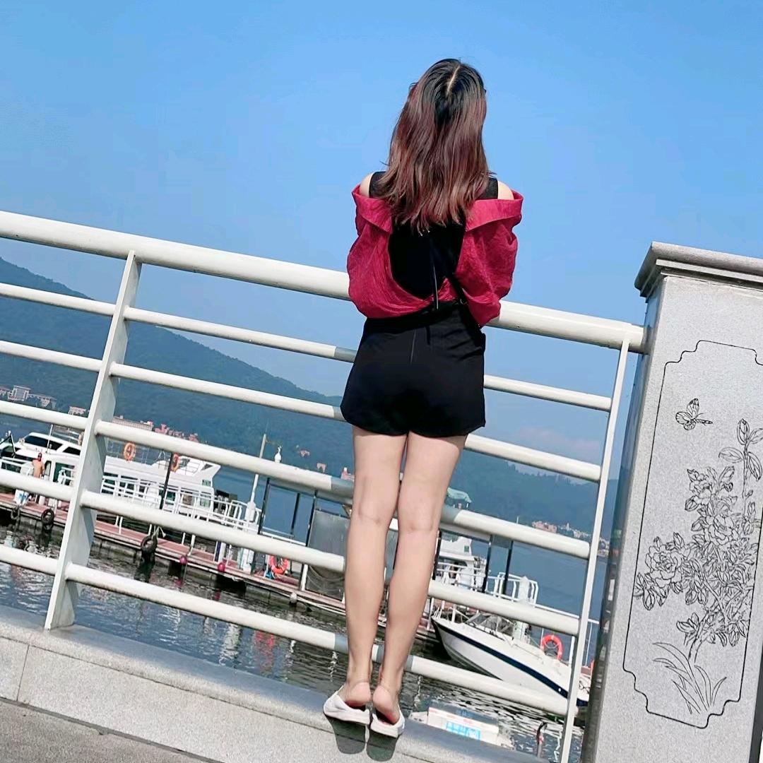 一个人心痛