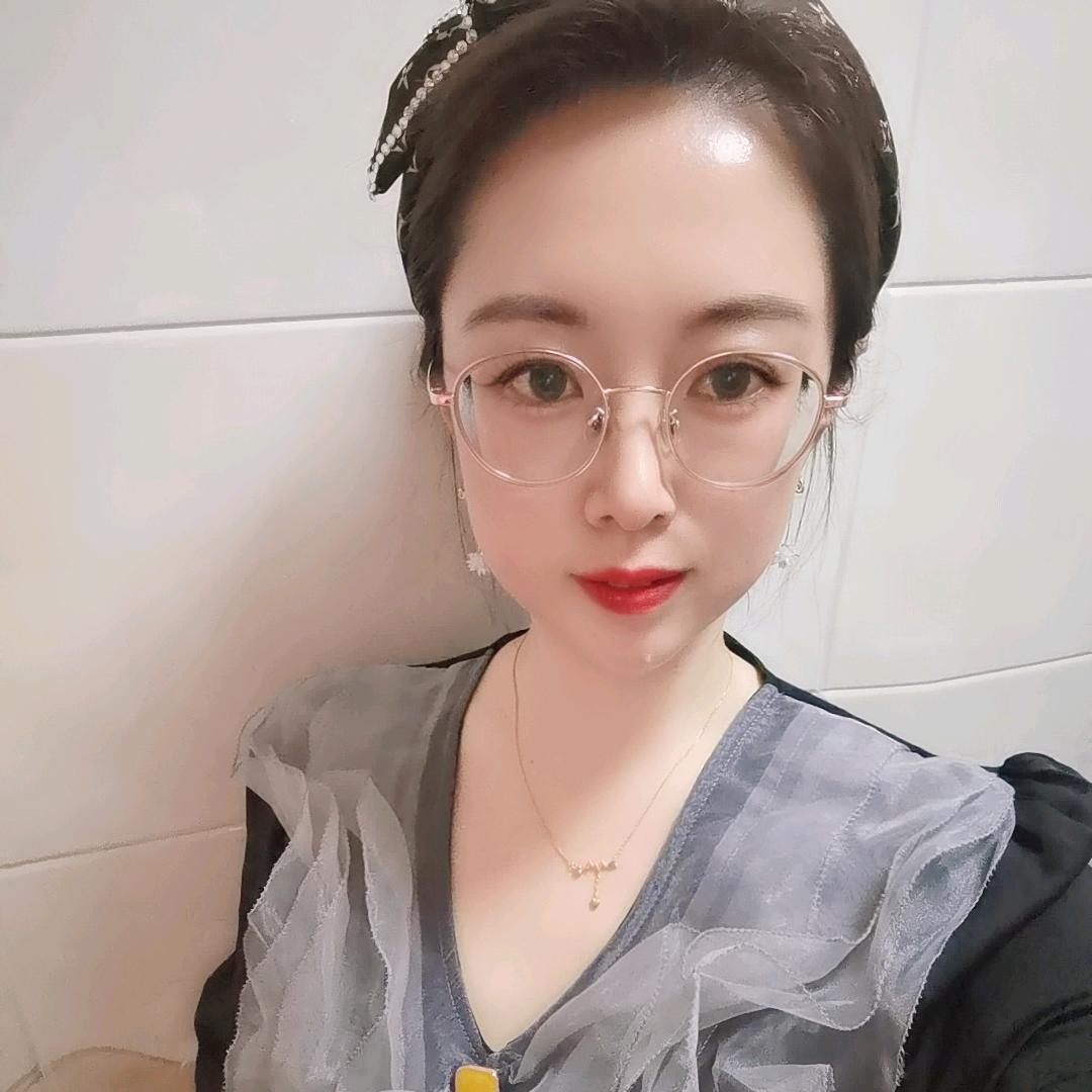 用户7074883938445莹莹