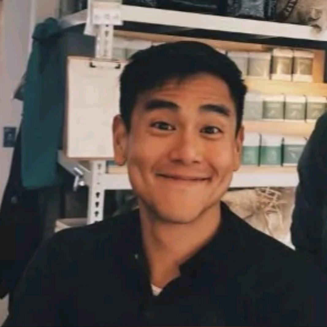 李哥_