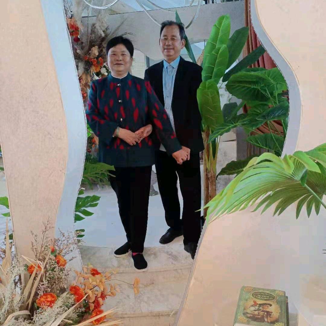 爱跳舞的邱啊姨