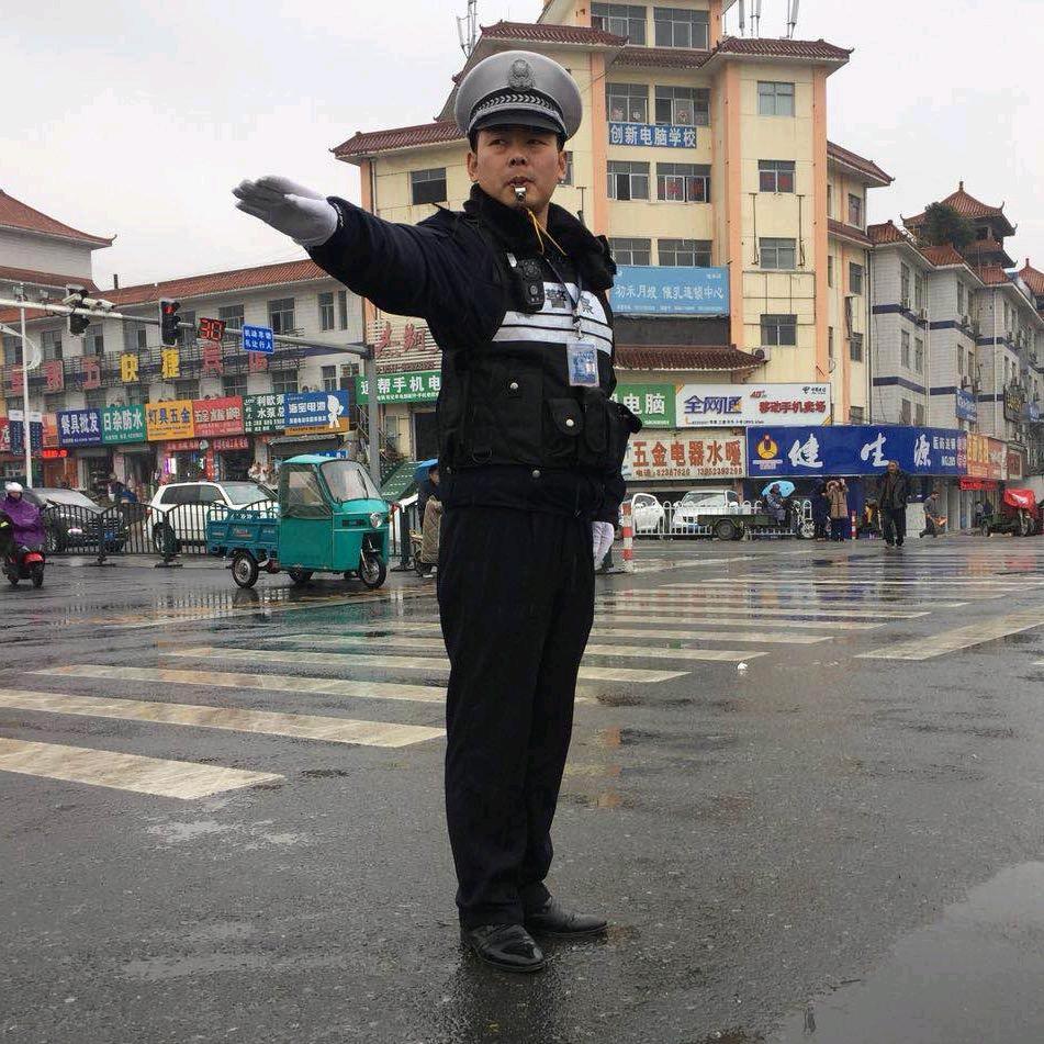 涟水交警