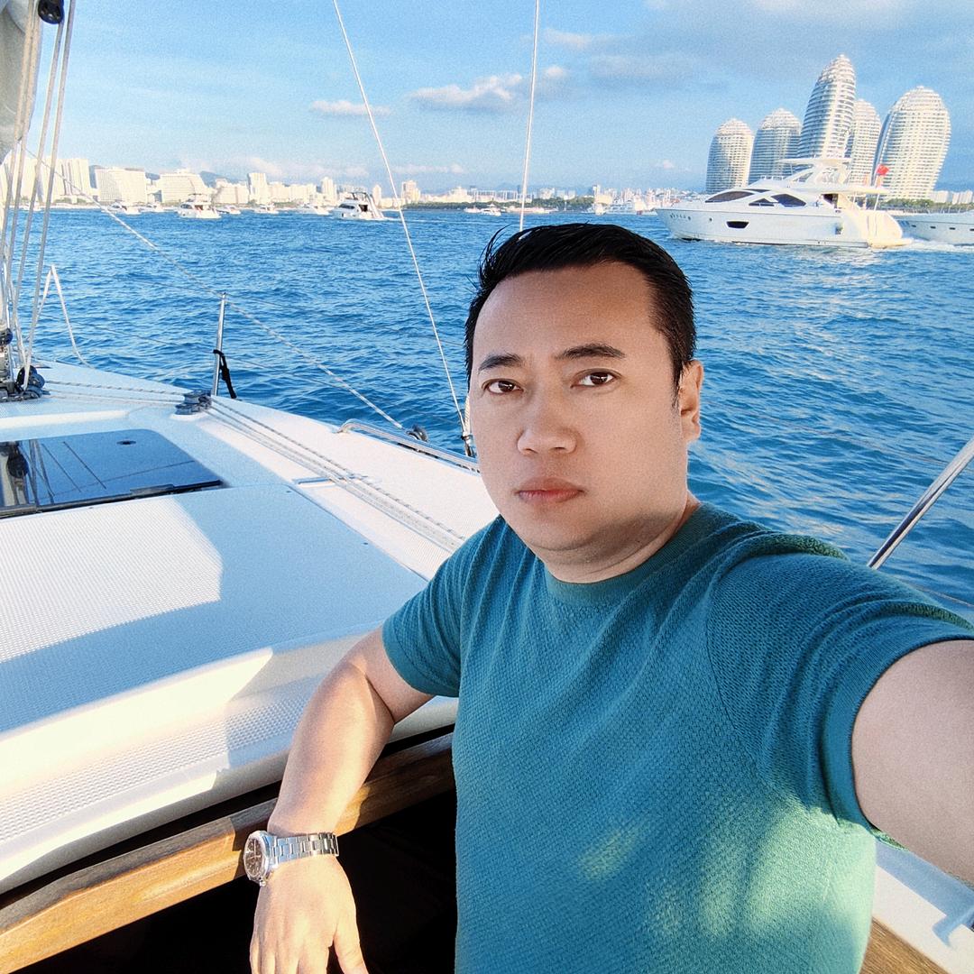 沈广隆楠哥