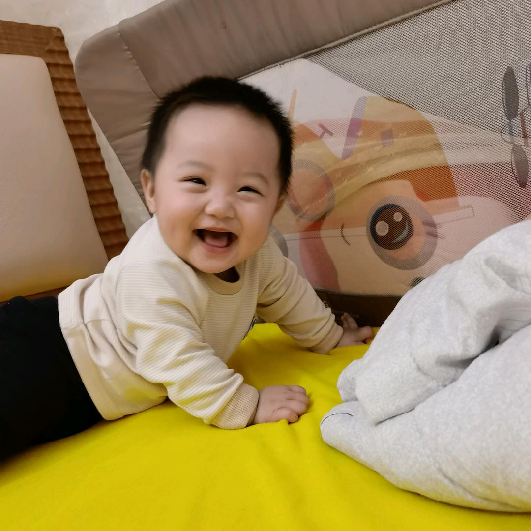 辉