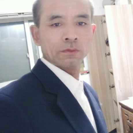 低头望明月举头思故乡