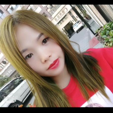 李玲