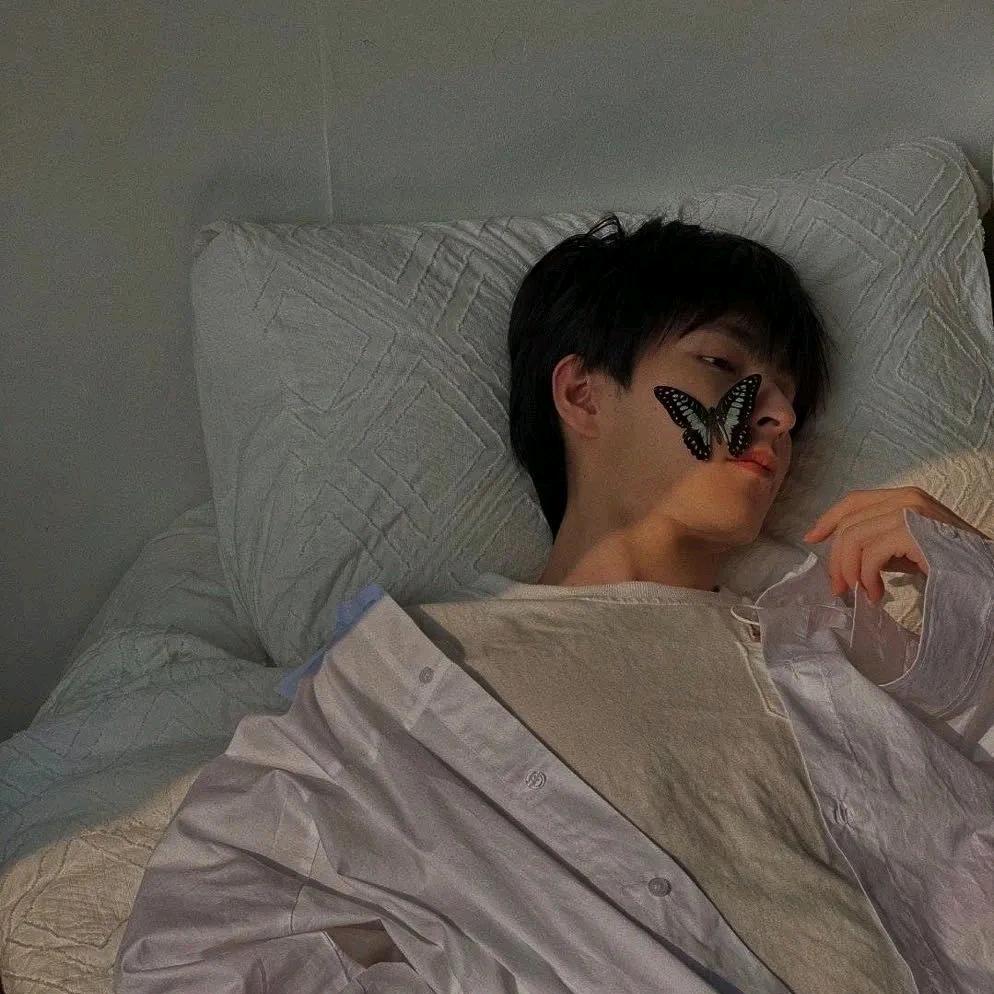 ^羽晗^