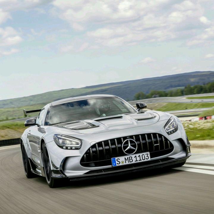 淮安德厚汽车租赁有限公司