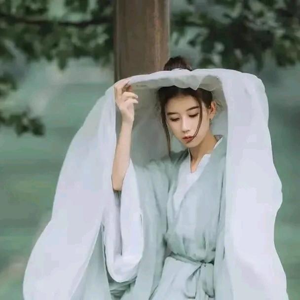 小不忍则（何）