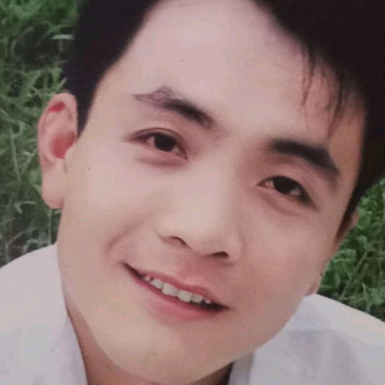 堂哥评事