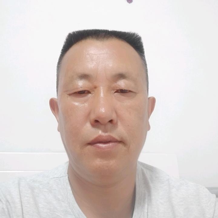 宏腾