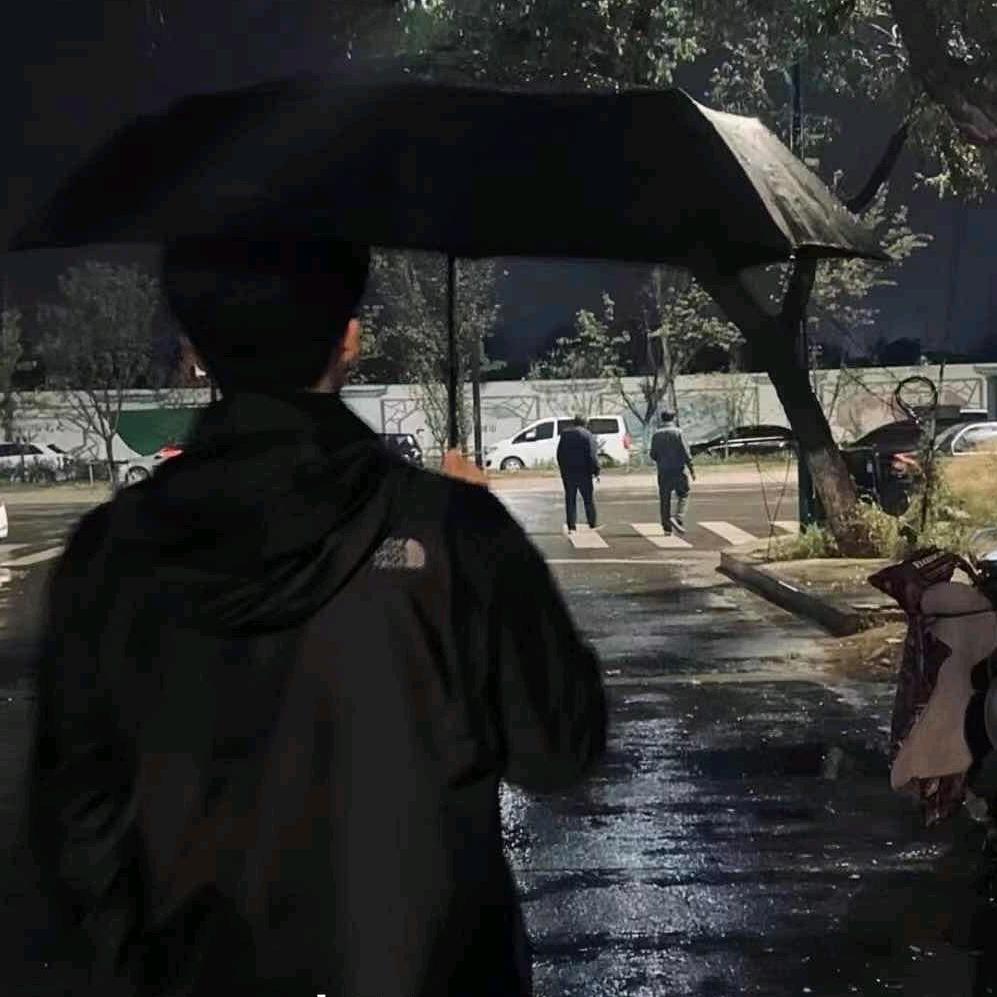 《喜欢藏不住》