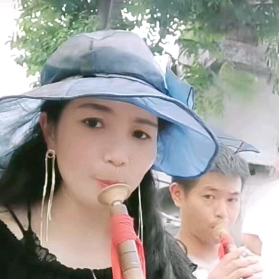 刘燕子祭文纸火唢呐