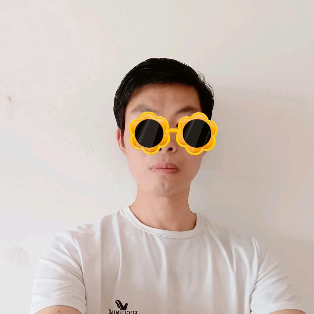 月博泉