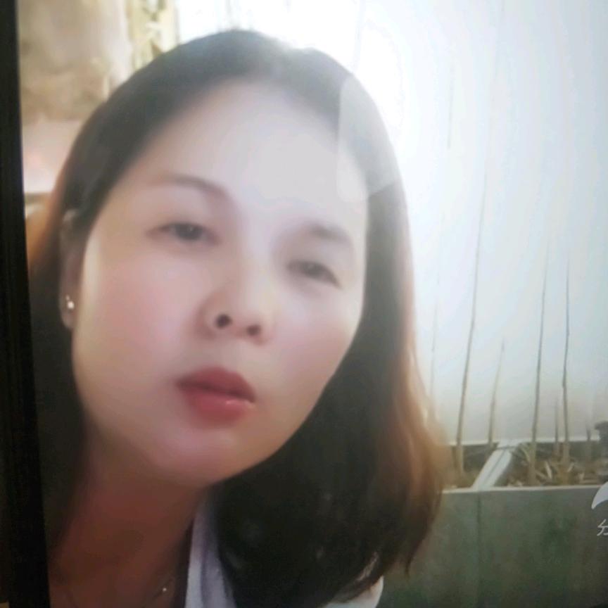 村姑 小芳
