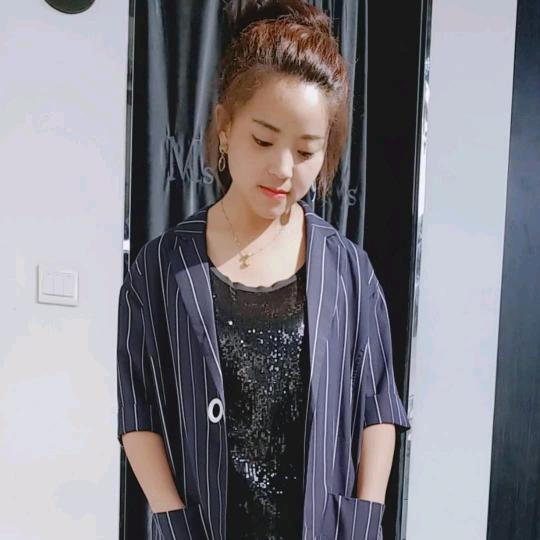 是英英呀