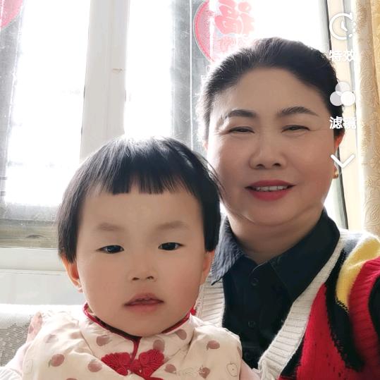 杨金容